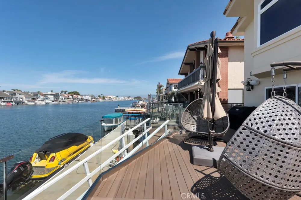 2051 Greencastle Way Oxnard, CA 93035
