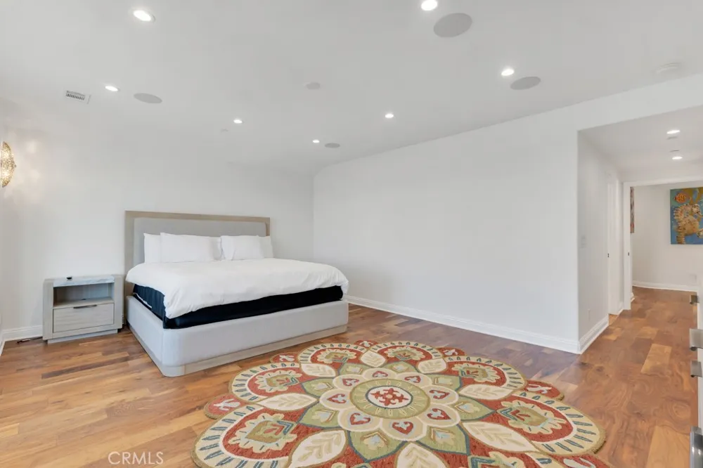 2051 Greencastle Way Oxnard, CA 93035