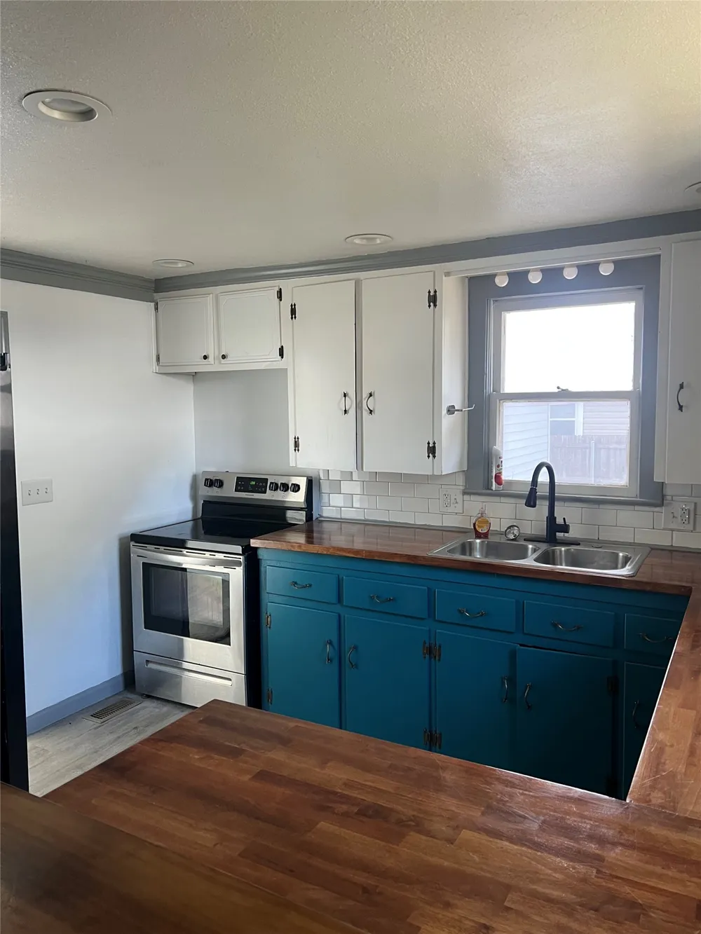 422 S Poplar Street Sapulpa, OK 74066