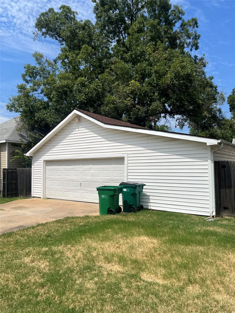 422 S Poplar Street Sapulpa, OK 74066