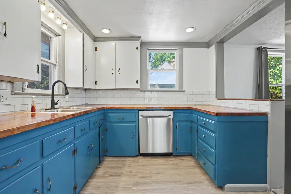 422 S Poplar Street Sapulpa, OK 74066