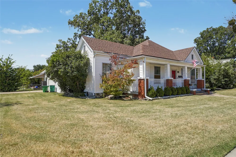 422 S Poplar Street Sapulpa, OK 74066