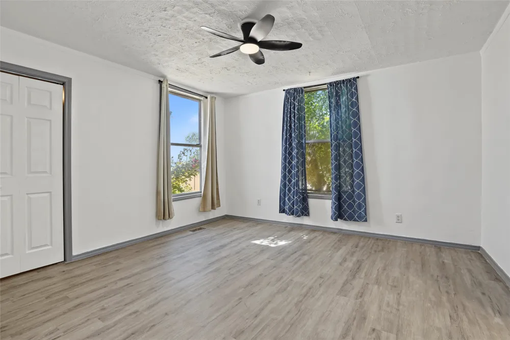 422 S Poplar Street Sapulpa, OK 74066
