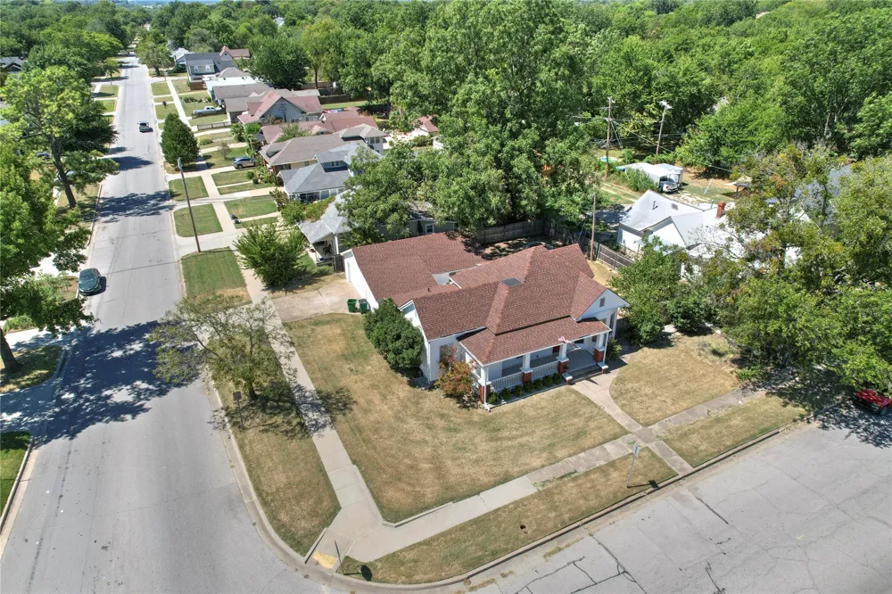 422 S Poplar Street Sapulpa, OK 74066