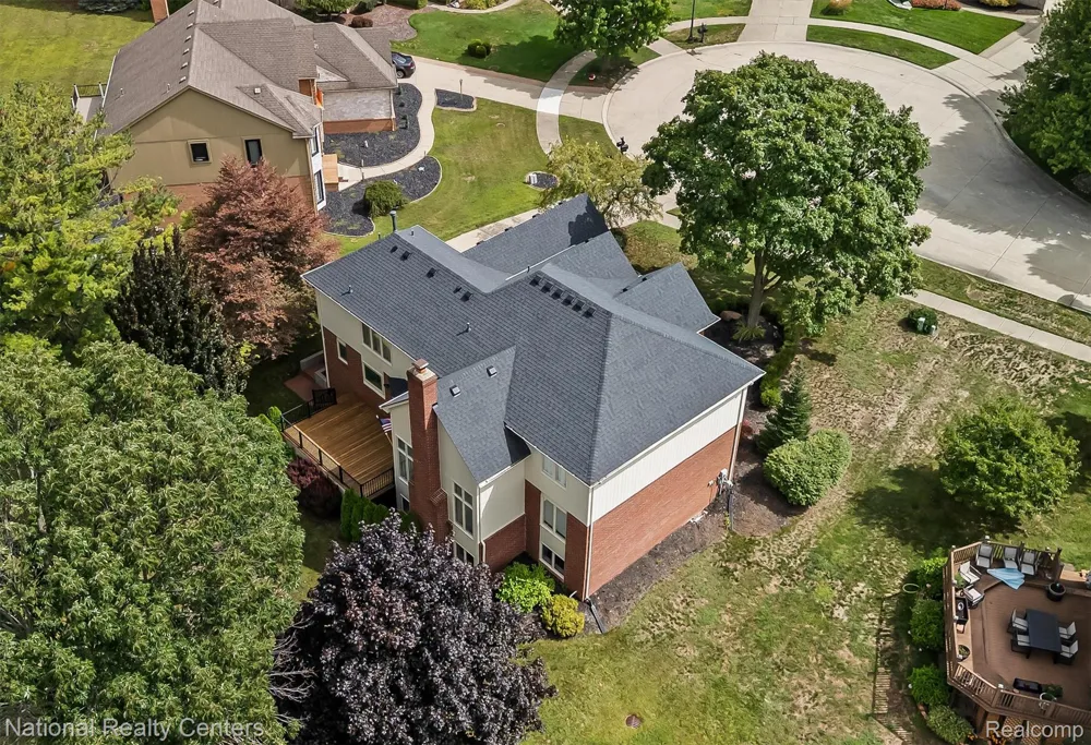 54239 Talon Court Shelby Charter Township, MI 48315