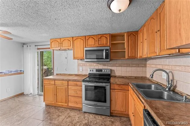 1435 Peterson Road Colorado Springs, CO 80915