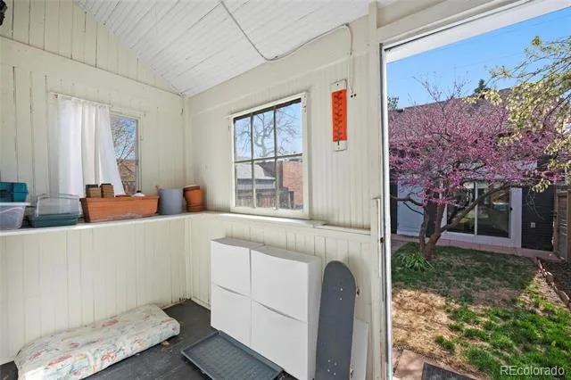 328 S Lincoln Street Denver, CO 80209