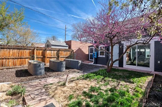 328 S Lincoln Street Denver, CO 80209