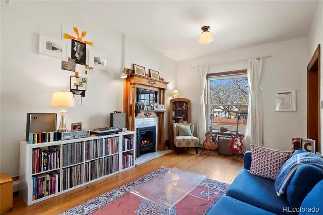 328 S Lincoln Street Denver, CO 80209