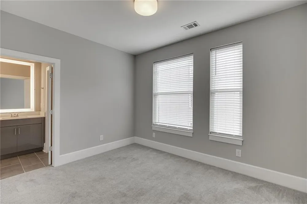 456 Parkway Drive NE #6 Atlanta, GA 30308
