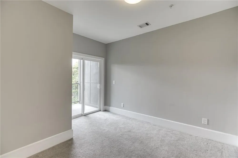 456 Parkway Drive NE #6 Atlanta, GA 30308