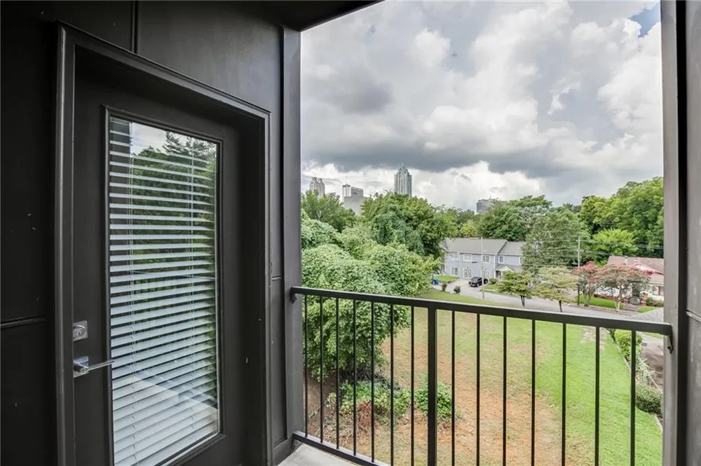 456 Parkway Drive NE #6 Atlanta, GA 30308