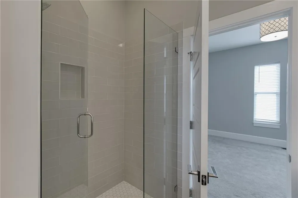 456 Parkway Drive NE #6 Atlanta, GA 30308
