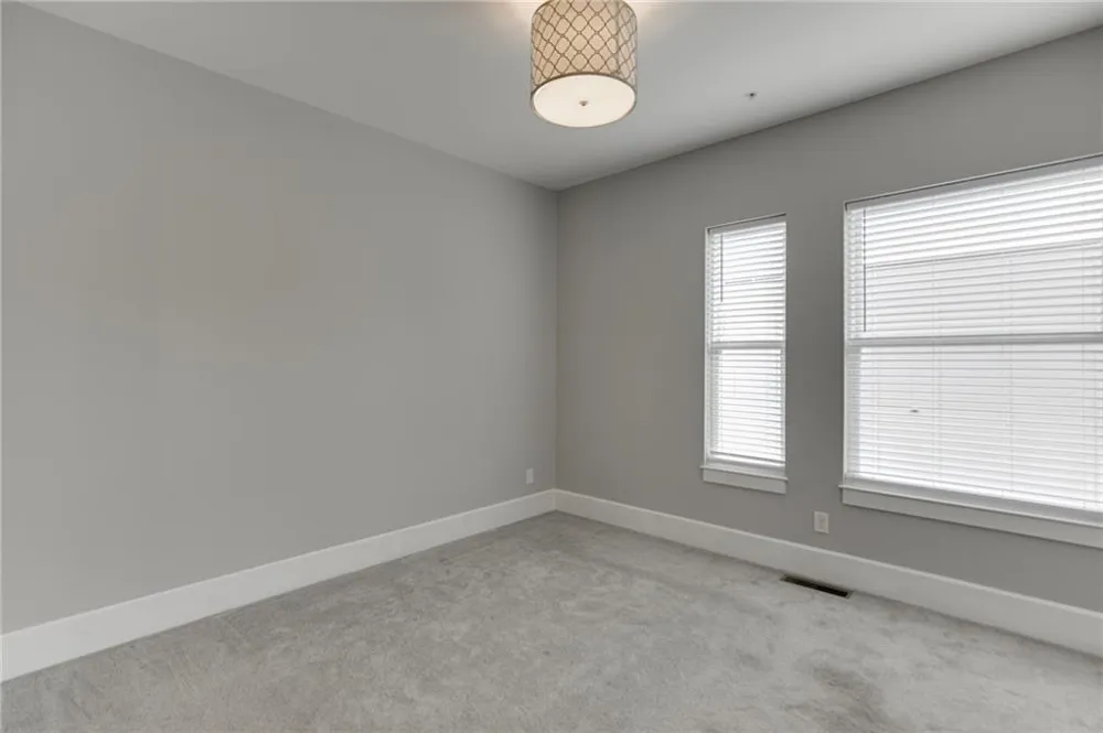 456 Parkway Drive NE #6 Atlanta, GA 30308