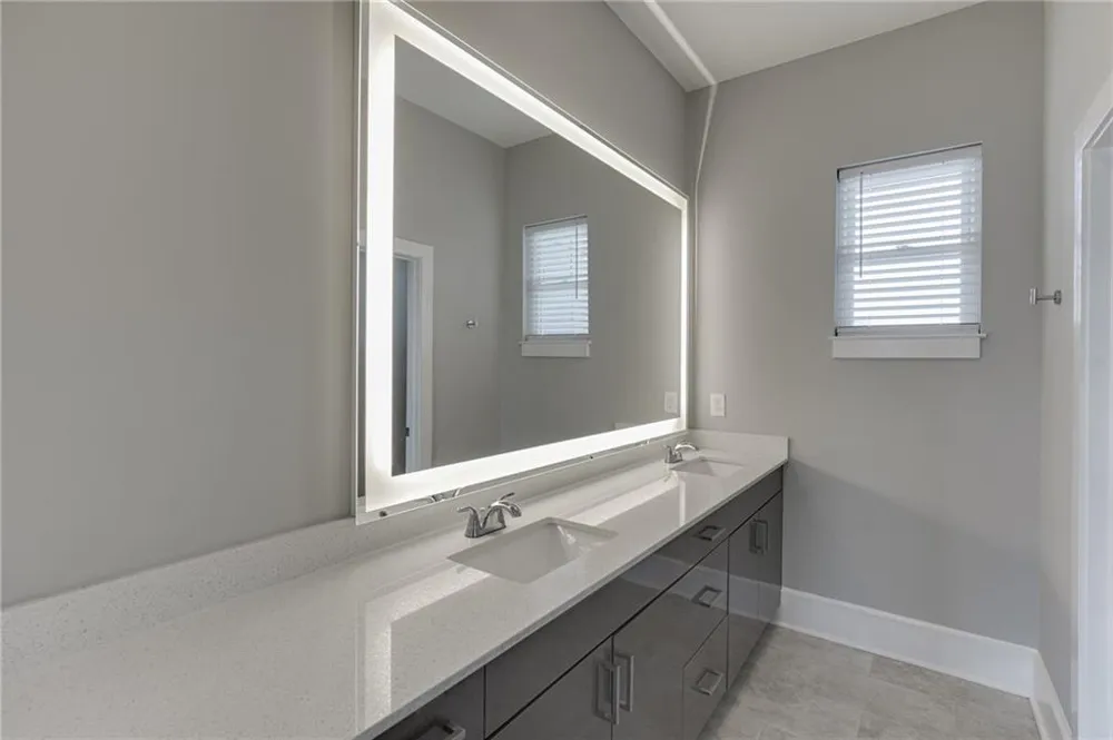 456 Parkway Drive NE #6 Atlanta, GA 30308