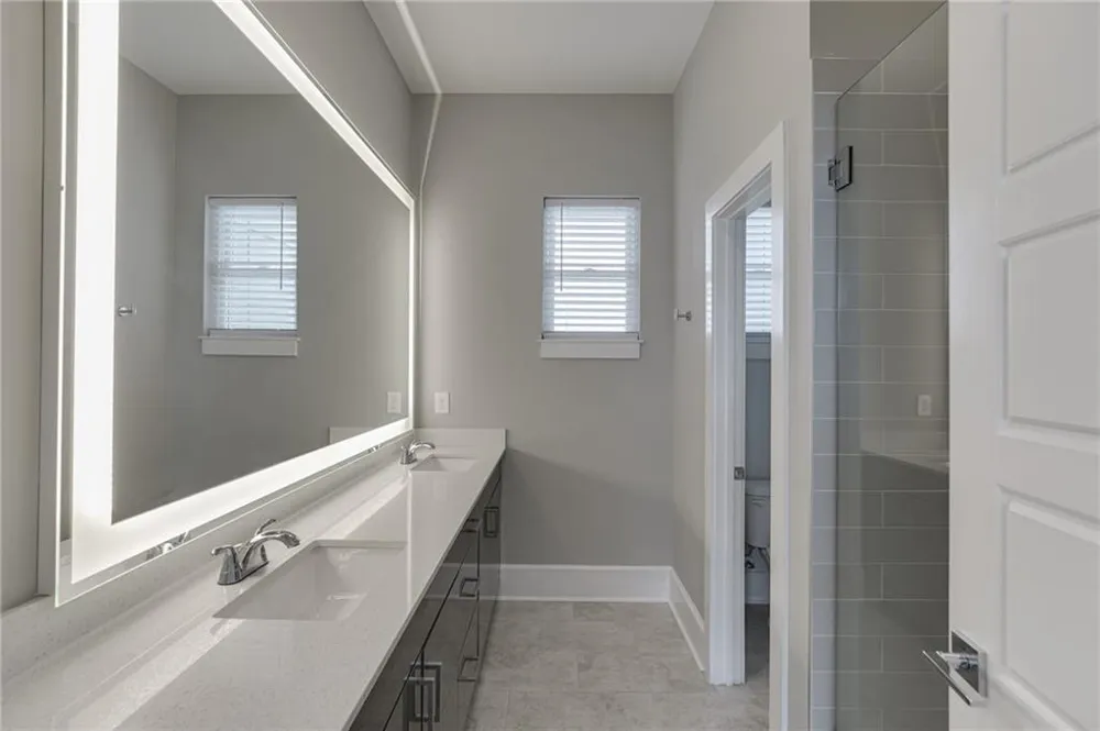456 Parkway Drive NE #6 Atlanta, GA 30308