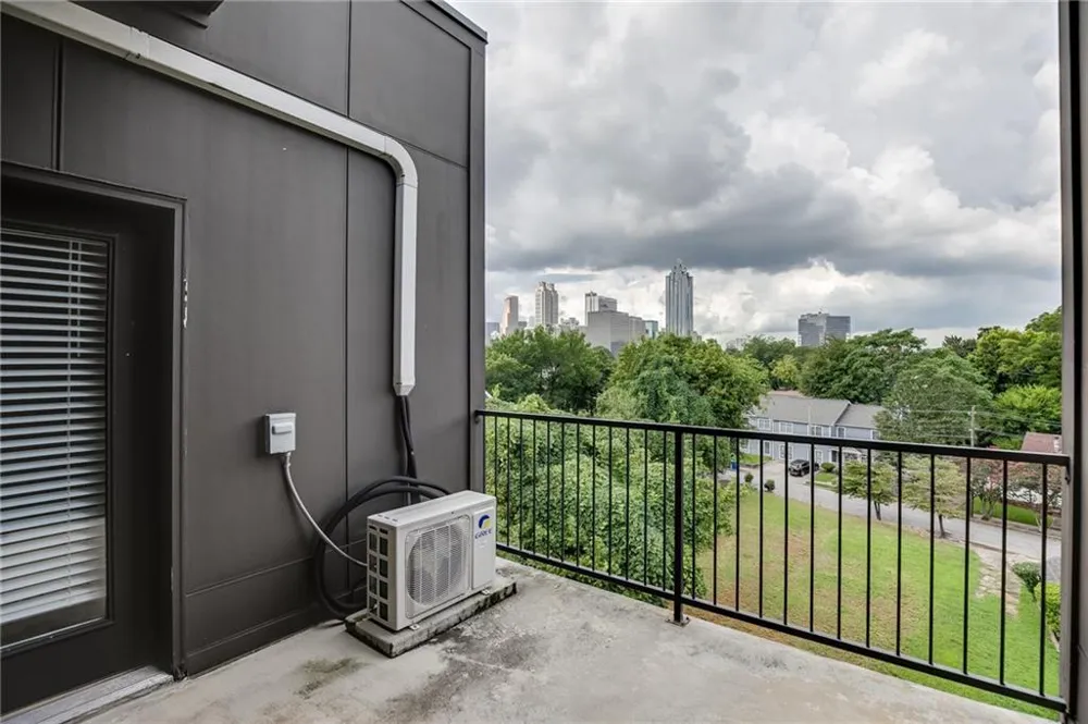 456 Parkway Drive NE #6 Atlanta, GA 30308