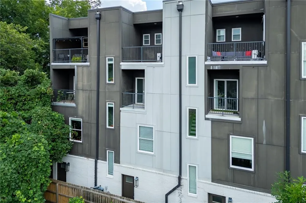 456 Parkway Drive NE #6 Atlanta, GA 30308