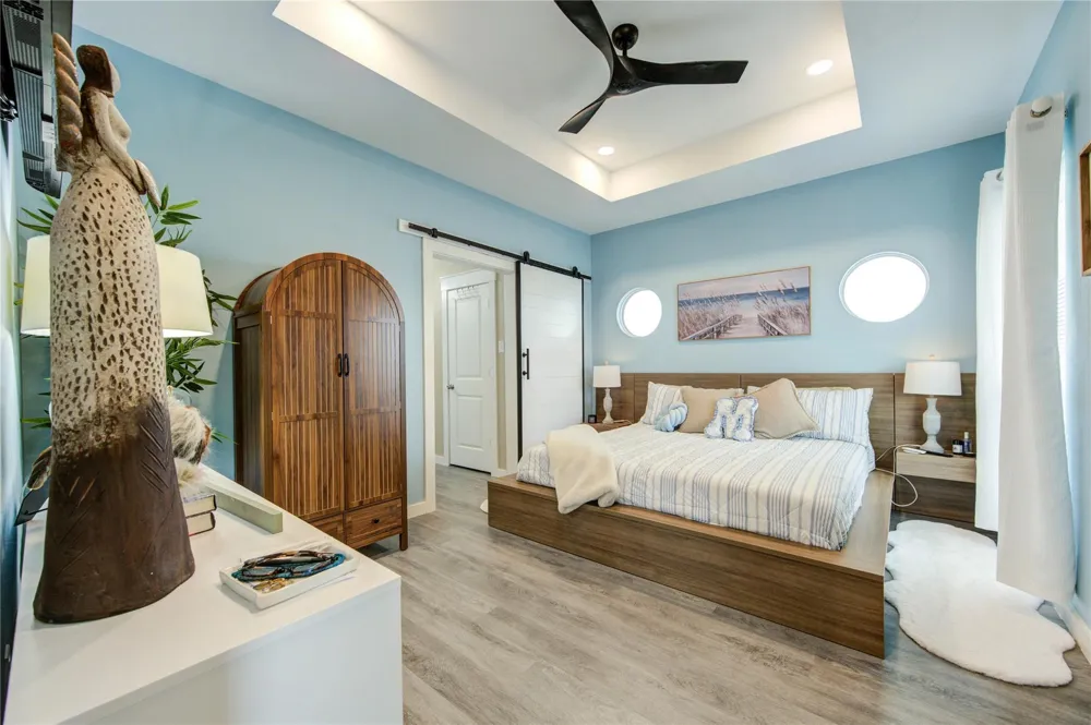 952 Sandollar Crystal Beach, TX 77650