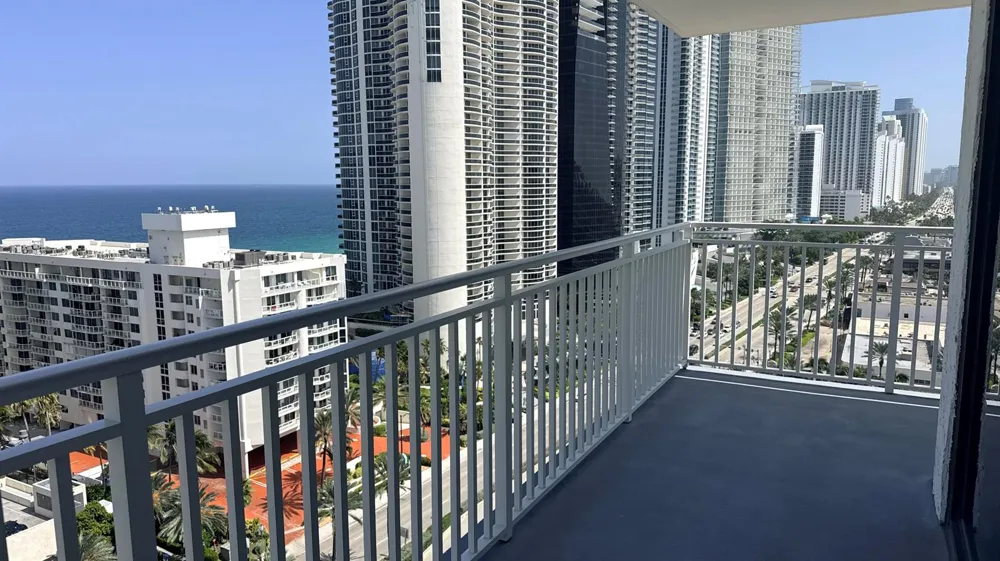 210 174TH STREET #1901 Sunny Isles Beach, FL 33160