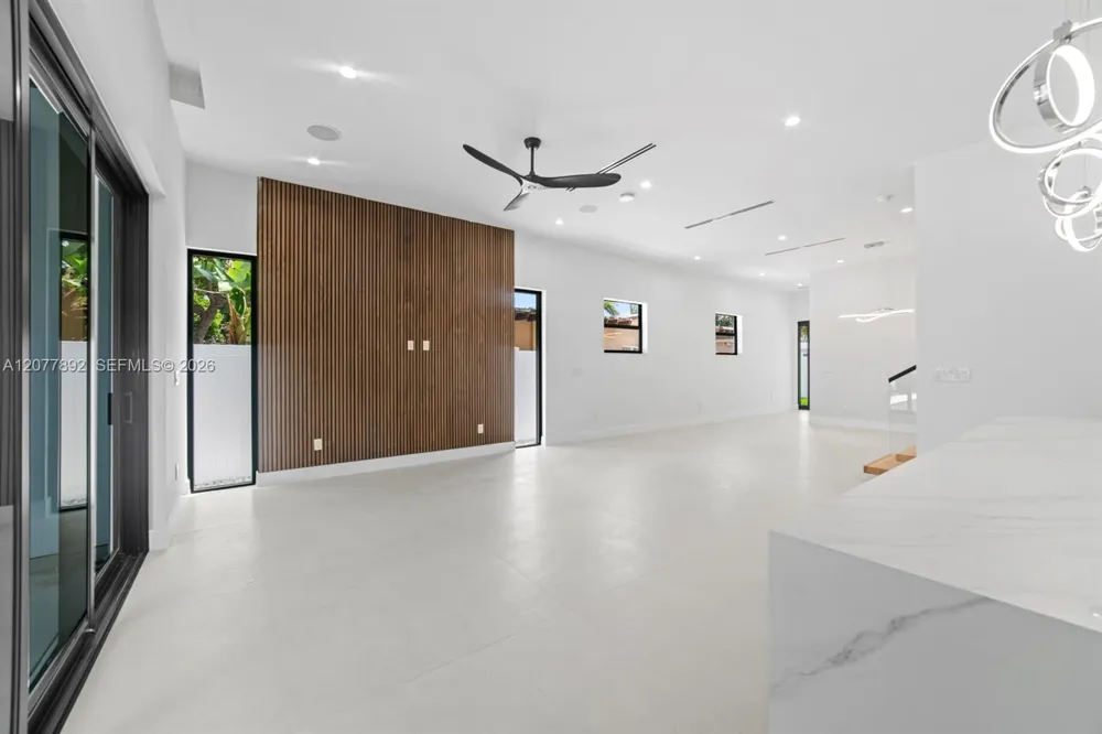 1320 NE 16th Ave Fort Lauderdale, FL 33304