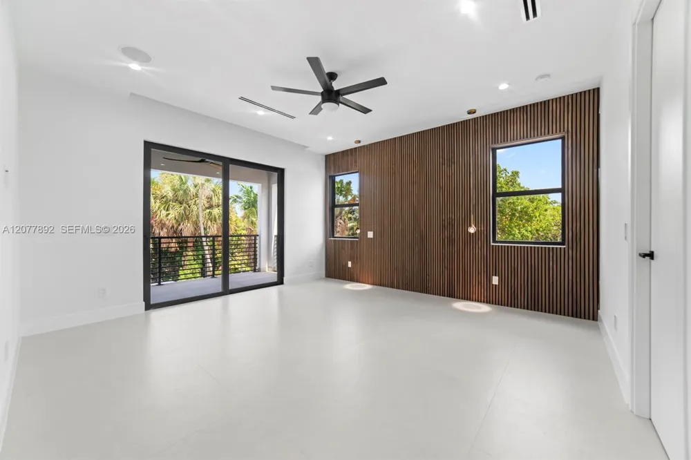 1320 NE 16th Ave Fort Lauderdale, FL 33304