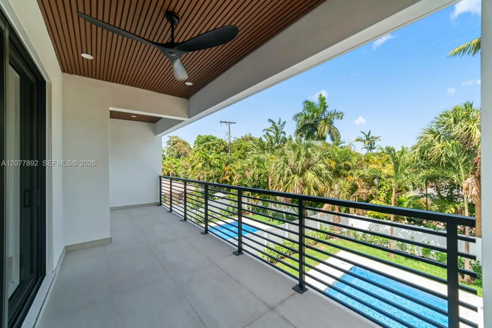 1320 NE 16th Ave Fort Lauderdale, FL 33304