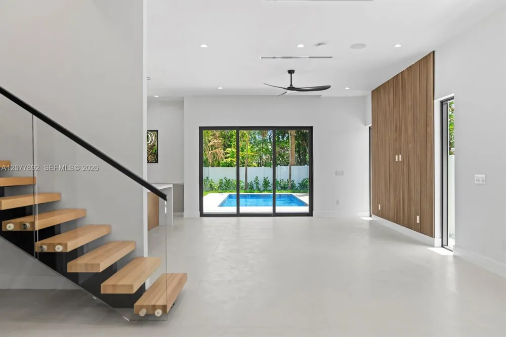 1320 NE 16th Ave Fort Lauderdale, FL 33304