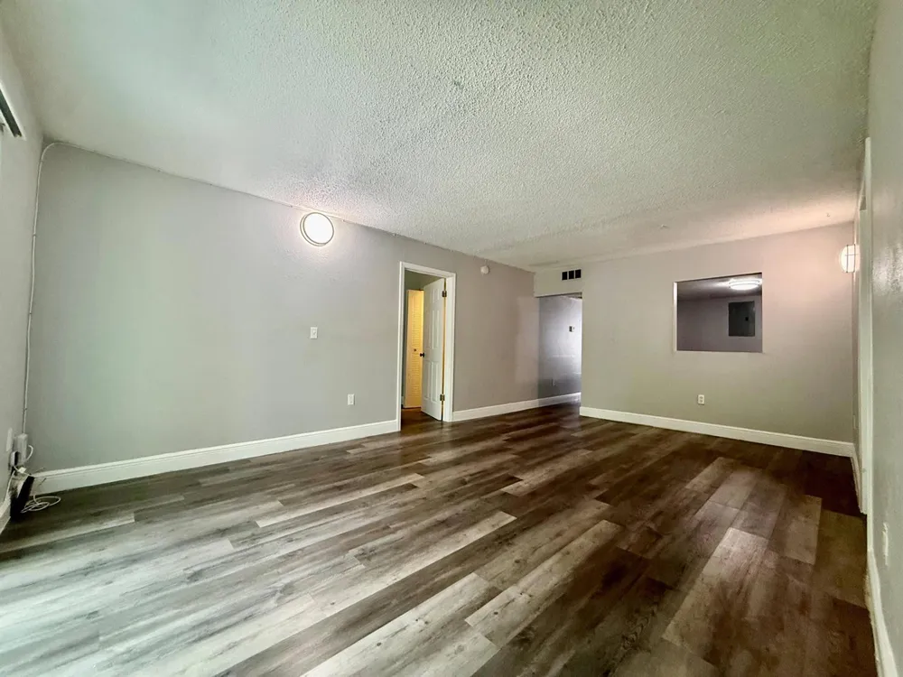 726 SW 81st Avenue #14A North Lauderdale, FL 33068