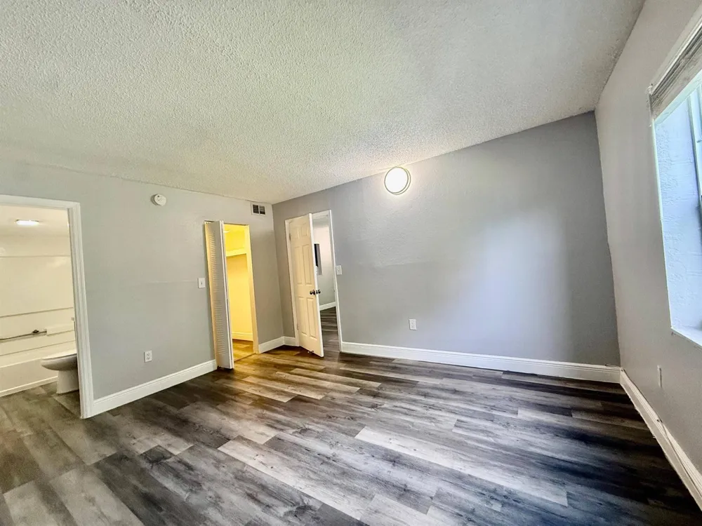 726 SW 81st Avenue #14A North Lauderdale, FL 33068