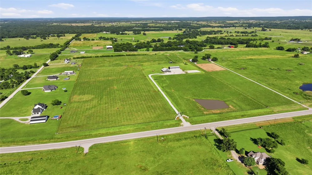 160 Alt Hwy 75 Mounds, OK 74047
