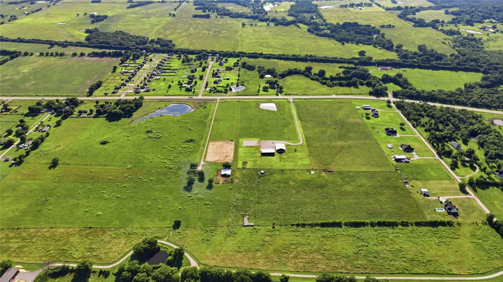 160 Alt Hwy 75 Mounds, OK 74047