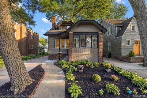 62 Wellesley Dr. Drive