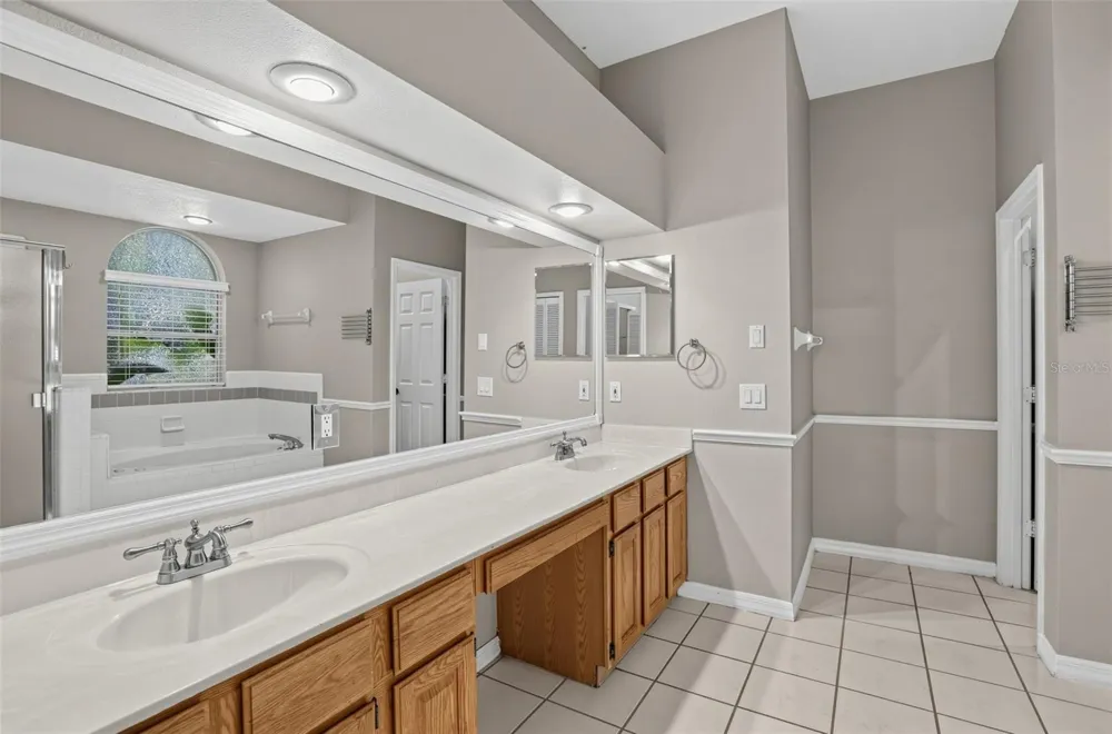 248 HUNTRIDGE WAY Winter Springs, FL 32708