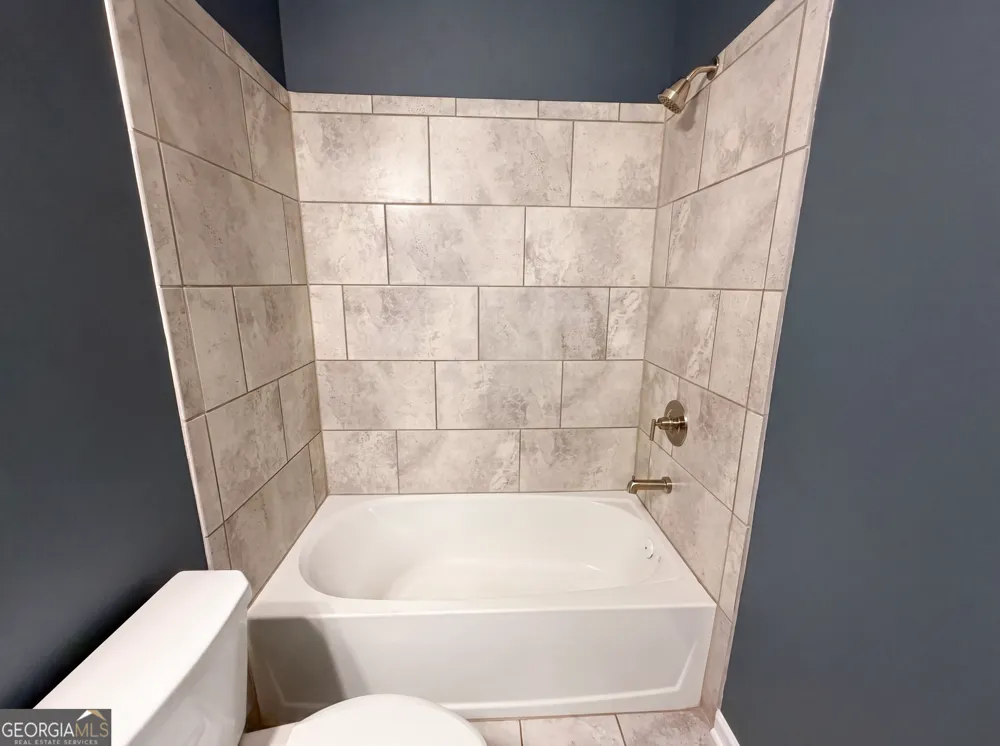 4205 Goosecross CT Lilburn, GA 30047