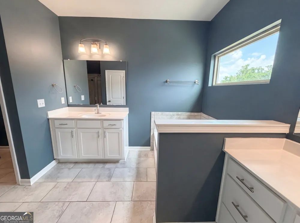 4205 Goosecross CT Lilburn, GA 30047