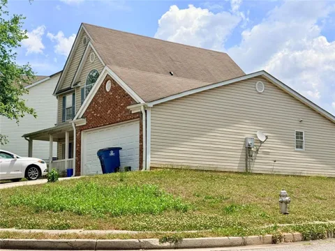 1349 Creekview Circle