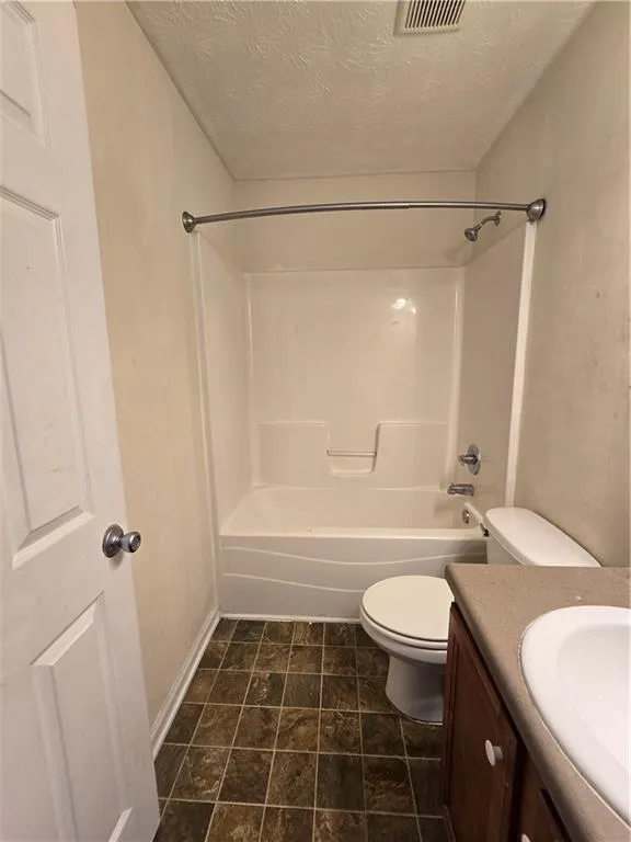 3464 Pinegate Trail Snellville, GA 30039