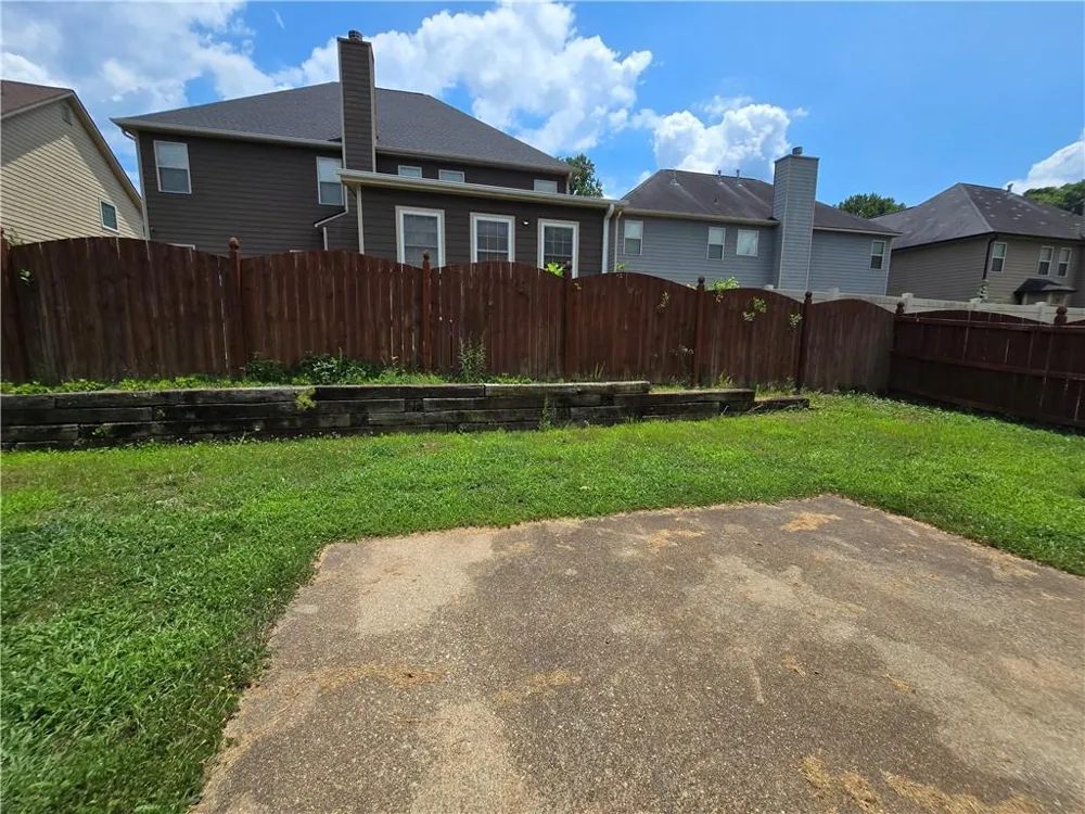 3464 Pinegate Trail Snellville, GA 30039