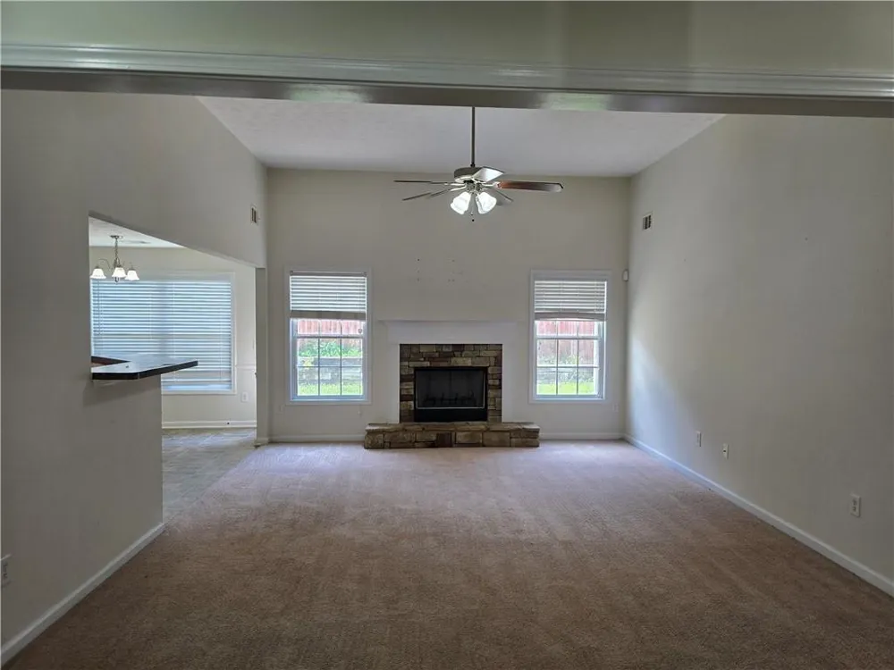 3464 Pinegate Trail Snellville, GA 30039