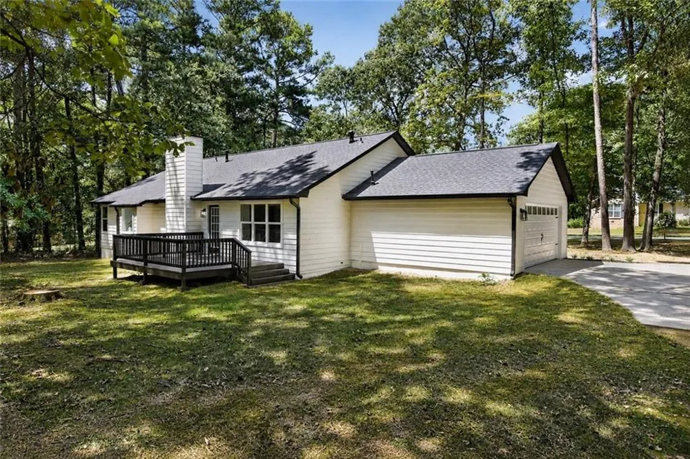 135 Springhouse Lane Fayetteville, GA 30214