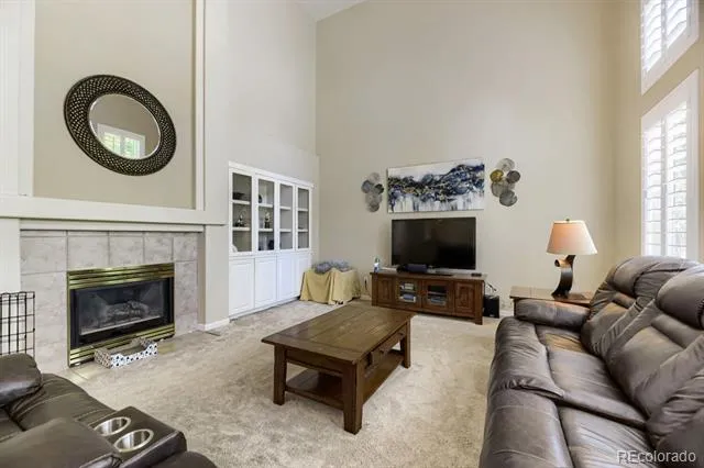 5860 S Espana Street Aurora, CO 80015