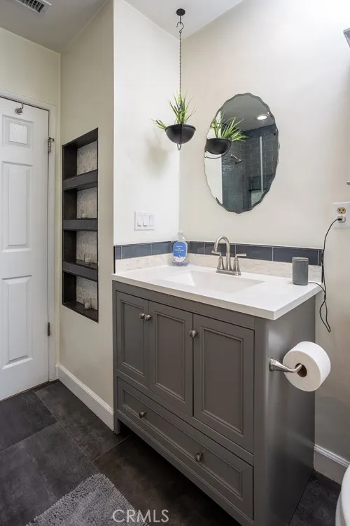10286 Ben Hur Whittier, CA 90605