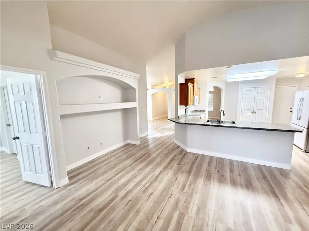 5081 NW Valero Court Pahrump, NV 89060