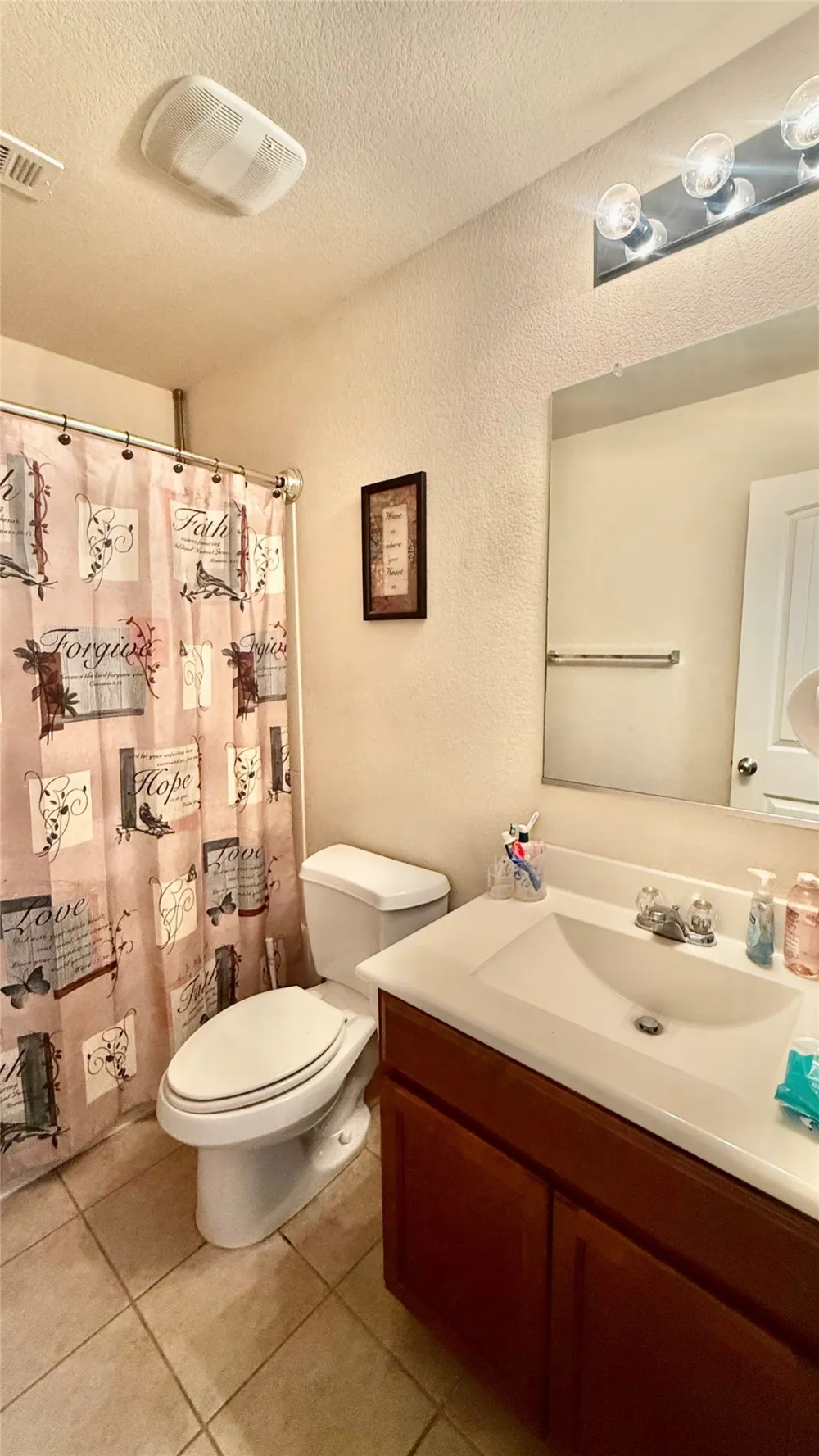 18309 Windtree Lane Elgin, TX 78621