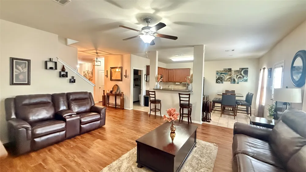 18309 Windtree Lane Elgin, TX 78621