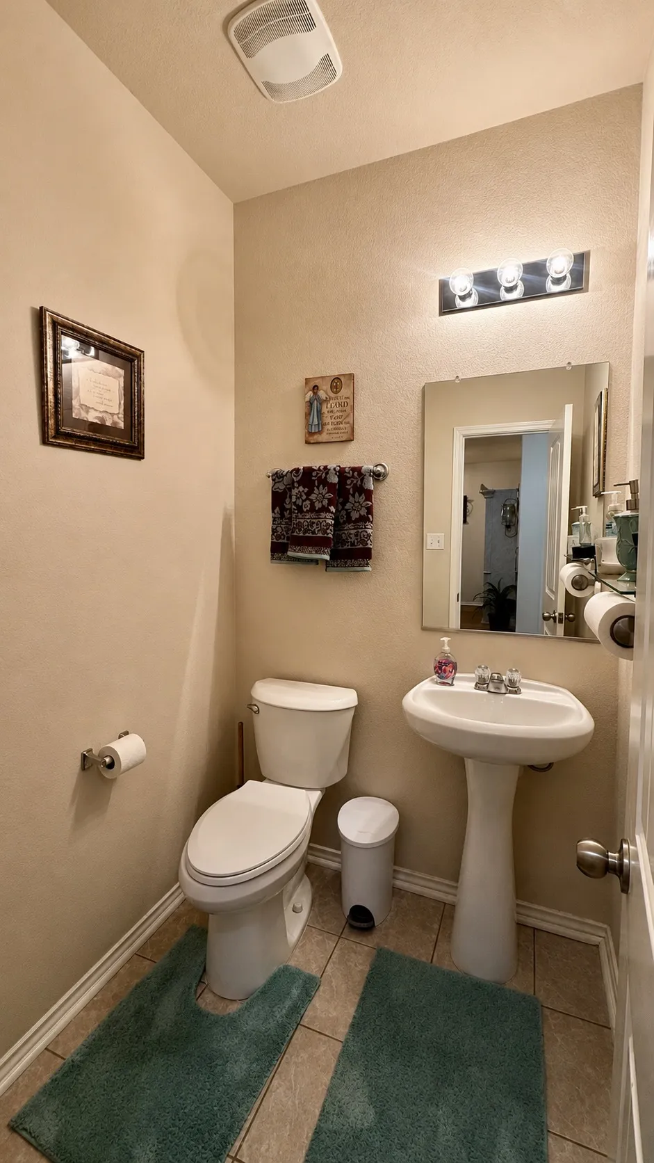 18309 Windtree Lane Elgin, TX 78621