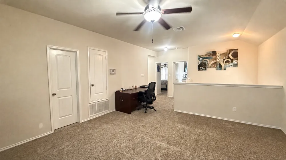 18309 Windtree Lane Elgin, TX 78621