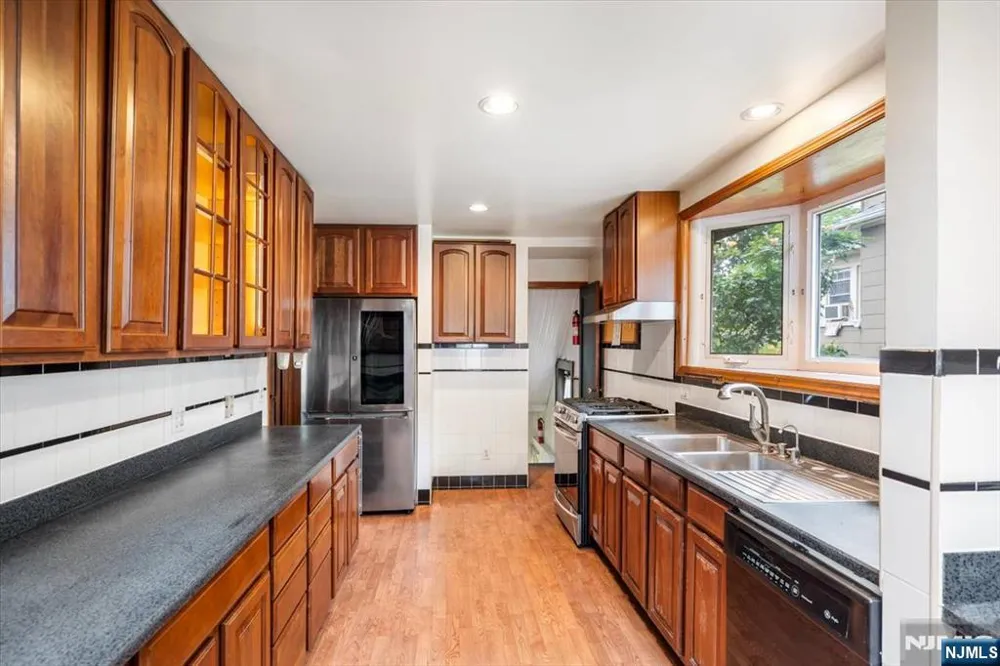 67 Montross Avenue Rutherford, NJ 07070