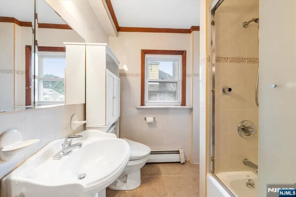 67 Montross Avenue Rutherford, NJ 07070